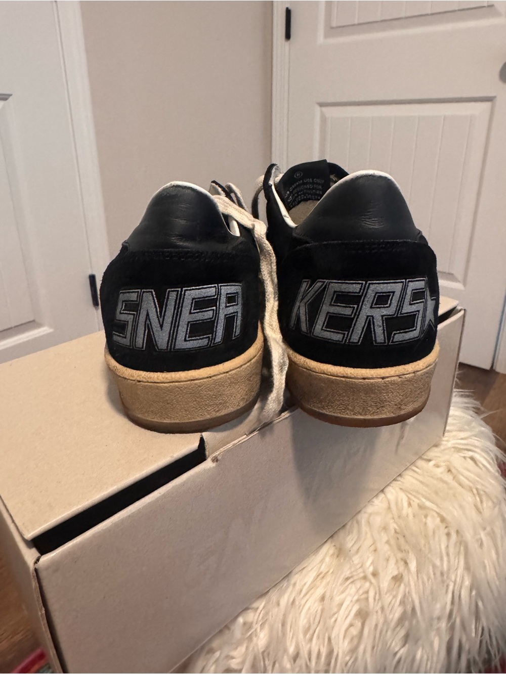 Golden Goose Ball Star Black Suede Sneakers size 39 EUC - Picture 6 of 8
